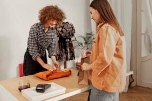  Rethink Fast Fashion